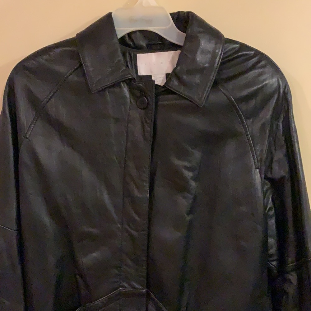 Limited leather trench coat, SZ L - Picture 3 of 6